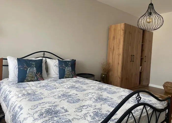 Annabella\'S Place